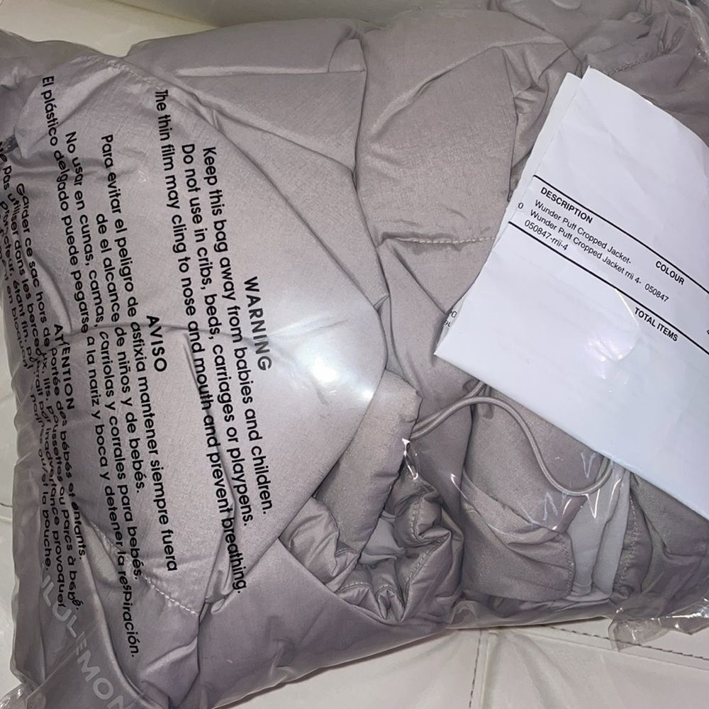 LULULEMON WUNDER Puff CROPPED JACKET SIZE 8 perfect SILVER DROP PERFECT NWT RARE